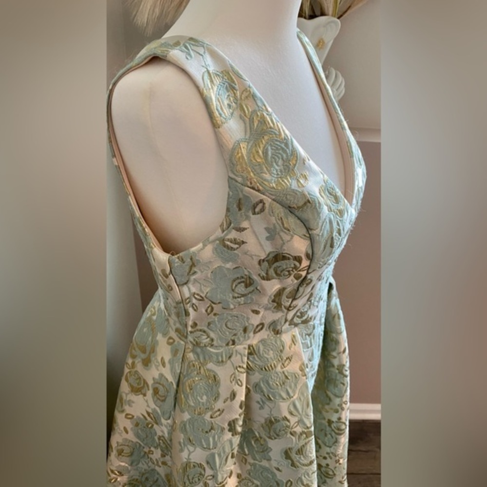 Lulu’s Women’s Small Metallic Gold Green Sleeveless Midi Dress With Pockets - Picture 5 of 6